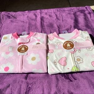 0-3M NWT girls sleep sacks